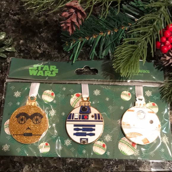 NWT Star Wars Christmas tree ornament pins - Picture 2 of 3